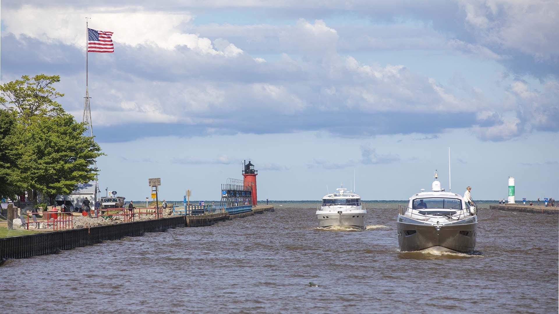 South Haven - Lighthouse